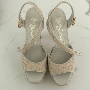 Alice & Olivia Lace Heel Open Toe Never Worn